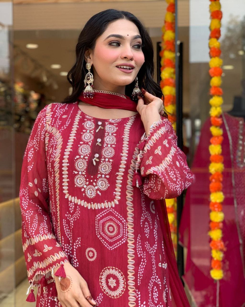Maroon Colur Beautiful Neck Hand Work Cotton Lining Suit Set