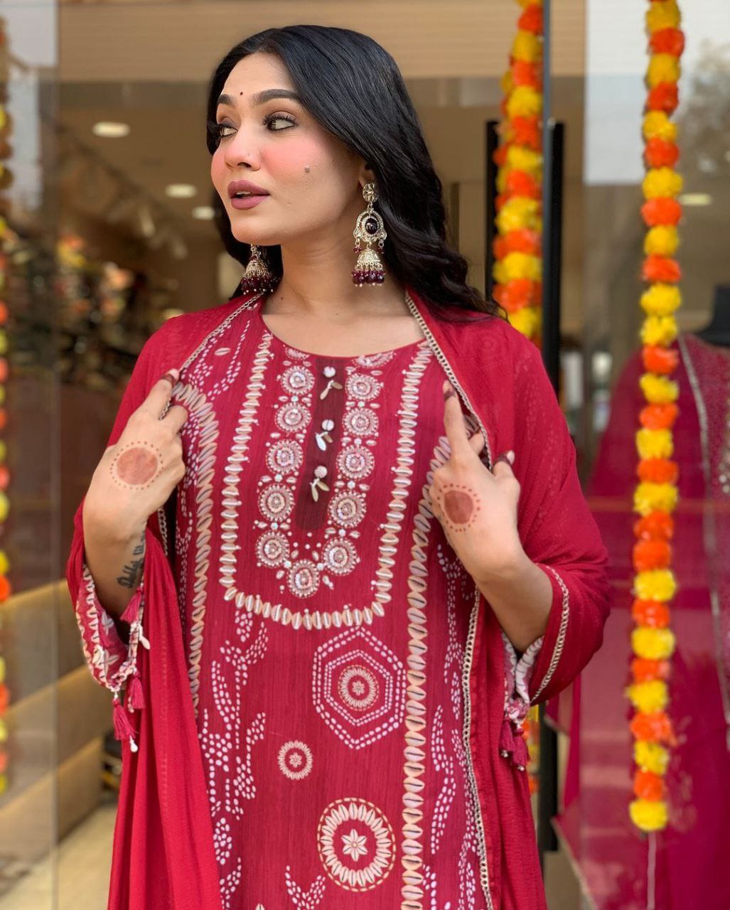 Maroon Colur Beautiful Neck Hand Work Cotton Lining Suit Set