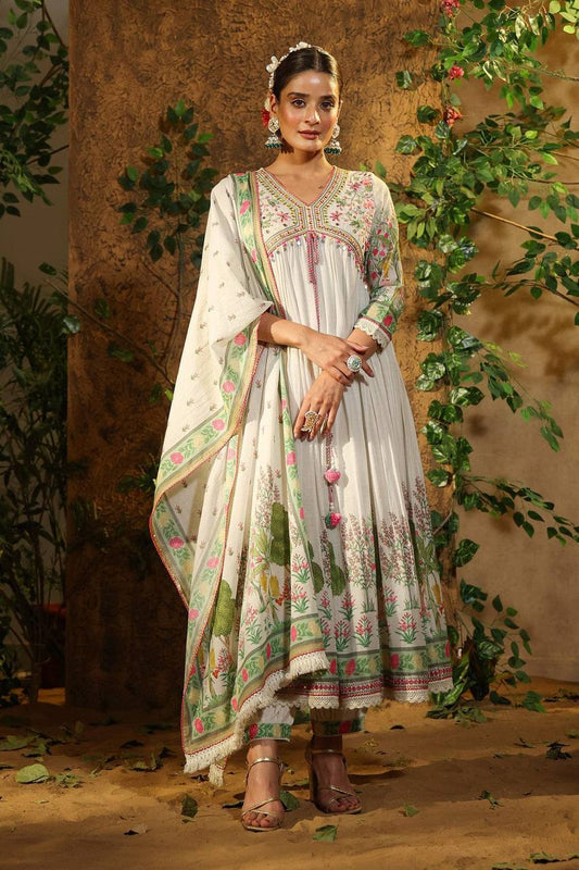 Beautiful Embroidery Muslin Alia Cut Suit Set